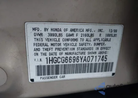 2000 Honda Accord 2.3 Se from USA, damaged, VIN 1HGCG6696YA071745